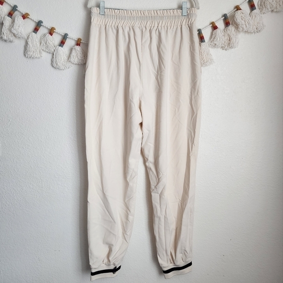 Zara Ivory High Waisted Pull On Tapered Trouser Pants W/Pockets Careerwear L - Picture 2 of 9